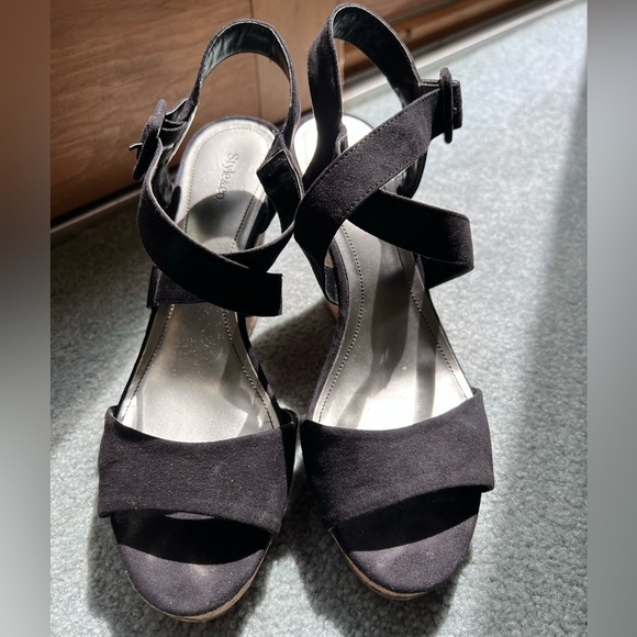 Style & Co. Allexus Black Wedge Heels - Picture 4 of 7